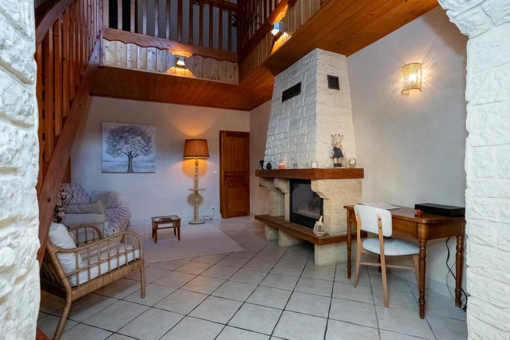 La Maison Des Jolicoeurs Saint-Christophe-sur-Guiers Eksteriør billede